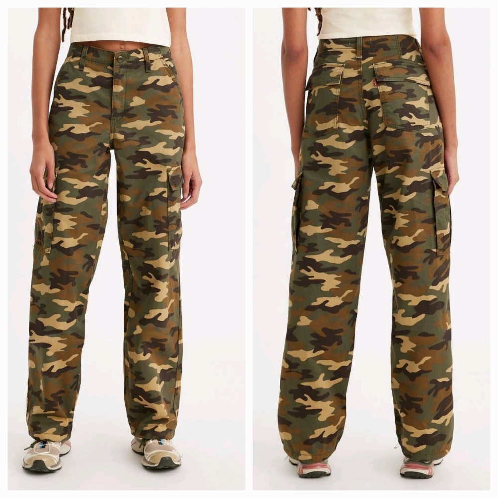 Levi's Women's Camouflage Cargo Jeans